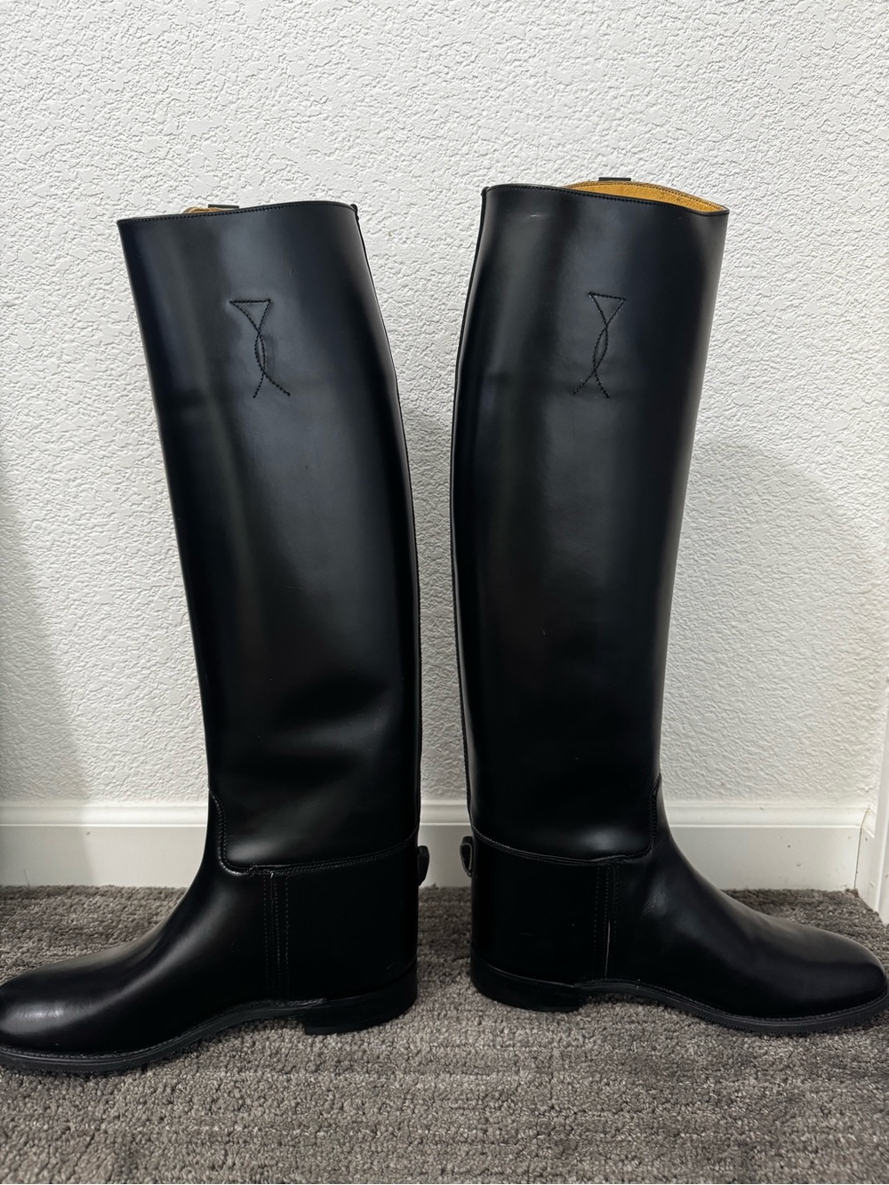 Knee-High English Riding Boots - Picture 2 of 11